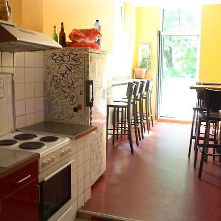 Baxpax Kreuzberg Hostel Berlin Exterior foto