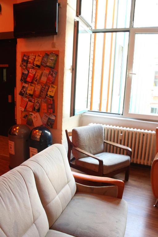Baxpax Kreuzberg Hostel Berlin Exterior foto